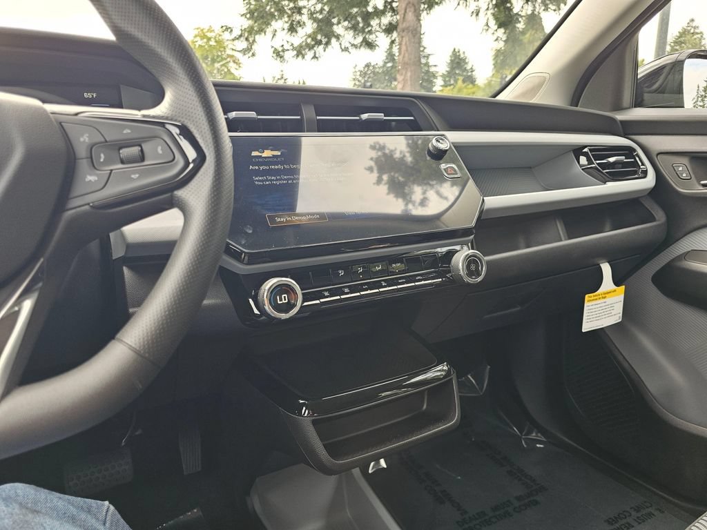 New 2027 Chevrolet Bolt LT FWD image 27