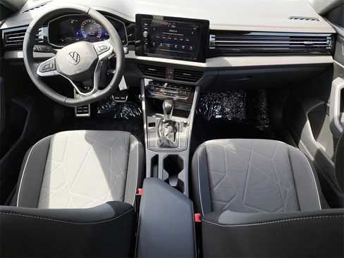 New 2025 Volkswagen Jetta Sport image 9