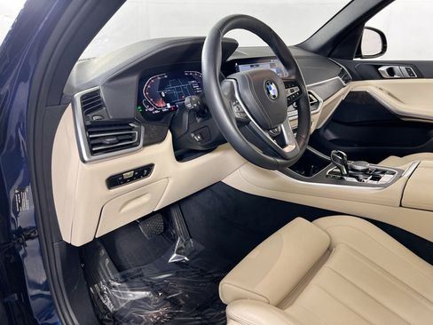 Used 2022 BMW X5 xDrive40i w/ Premium Package image 9