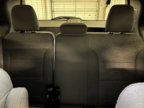Used 2026 Chevrolet Traverse LT w/ LPO, Floor Liner Package FWD image 20