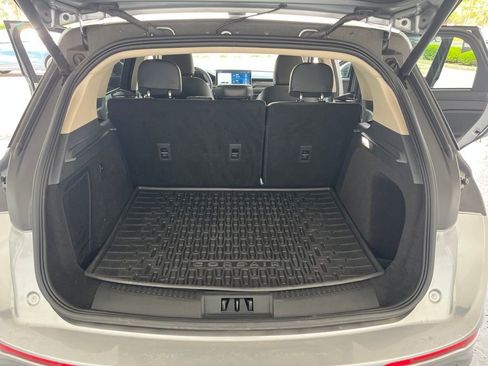 Used 2023 Lincoln Corsair Reserve FWD image 22