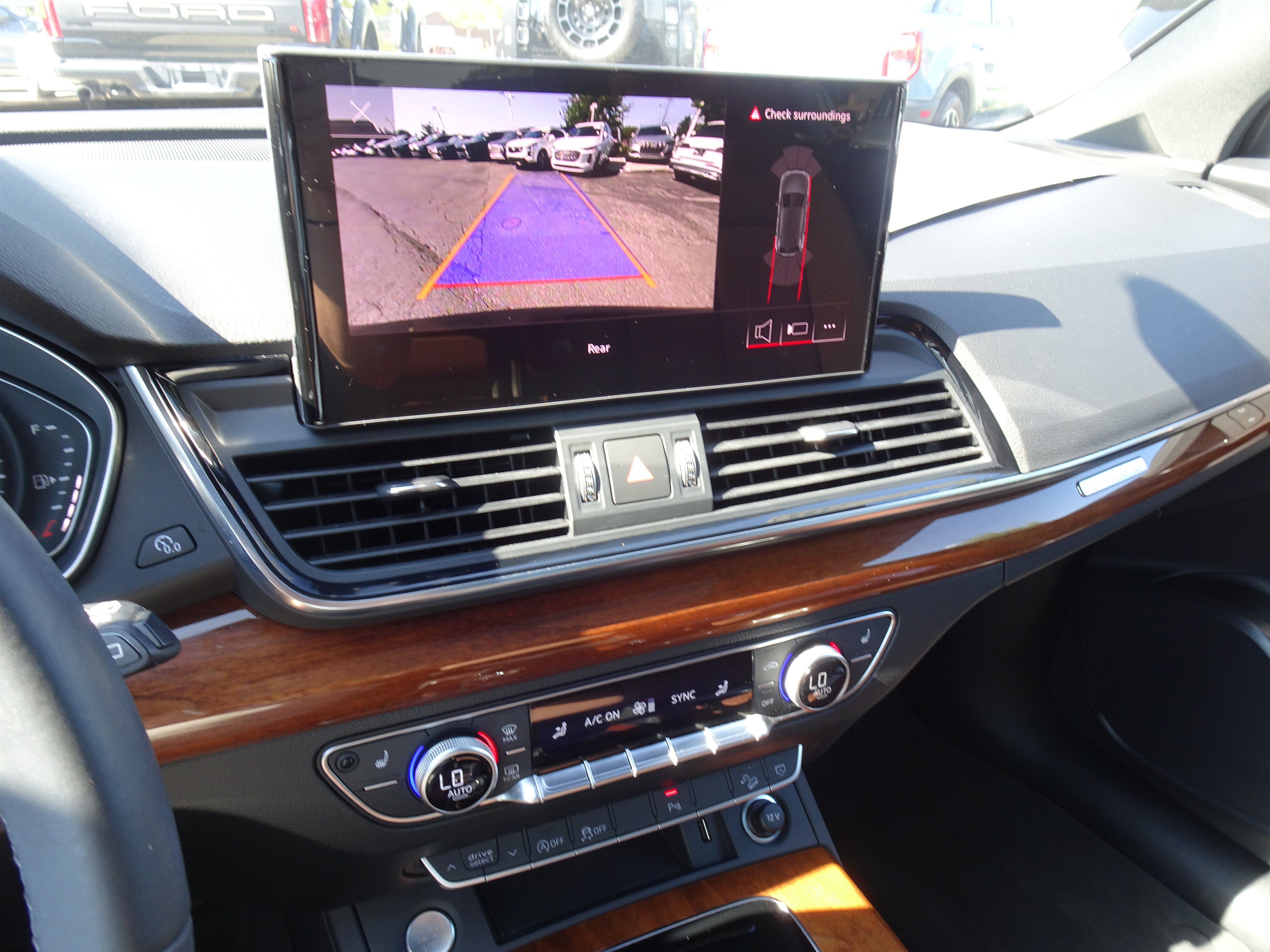 Certified 2023 Audi Q5 2.0T Premium w/ Convenience Package AWD/4WD image 15