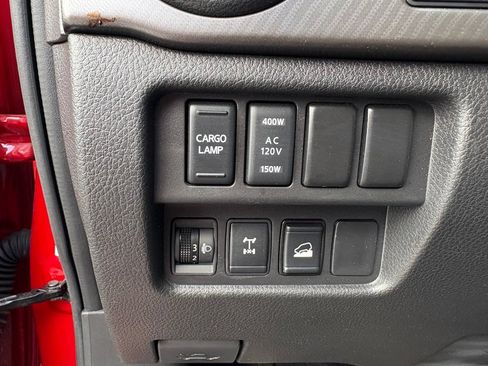 Used 2024 Nissan Titan PRO-4X w/ Pro-4x Utility Package AWD/4WD image 18