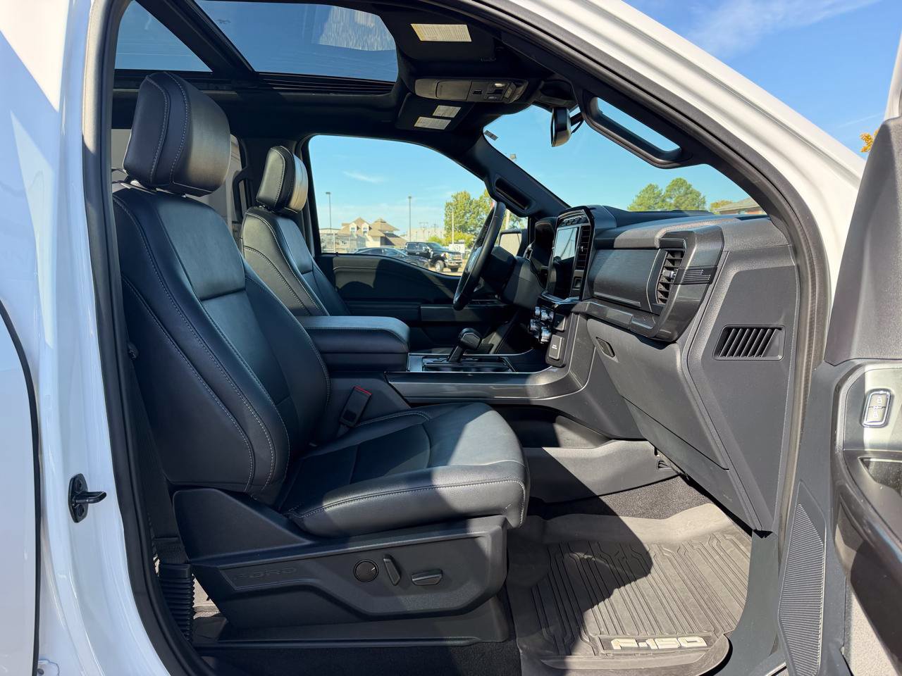 Used 2023 Ford F150 XLT w/ Equipment Group 302A High AWD/4WD image 7