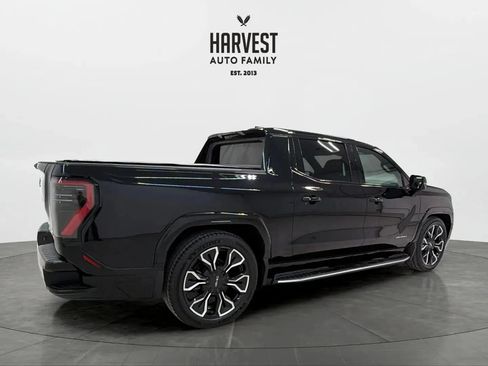 Used 2026 GMC Sierra EV Denali AWD/4WD image 7