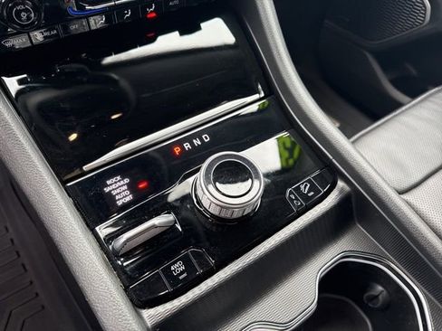 Used 2023 Jeep Grand Cherokee 30th Anniversary image 31