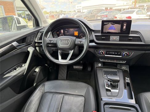Used 2019 Audi Q5 2.0T Premium Plus w/ Premium Plus Package AWD/4WD image 22