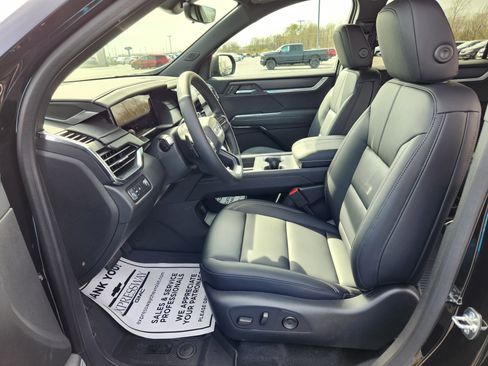 New 2026 GMC Acadia Elevation w/ Elevation Premium Package FWD image 10