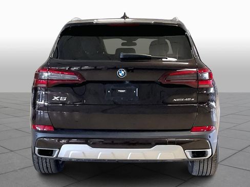 Used 2023 BMW X5 xDrive45e w/ Executive Package image 5