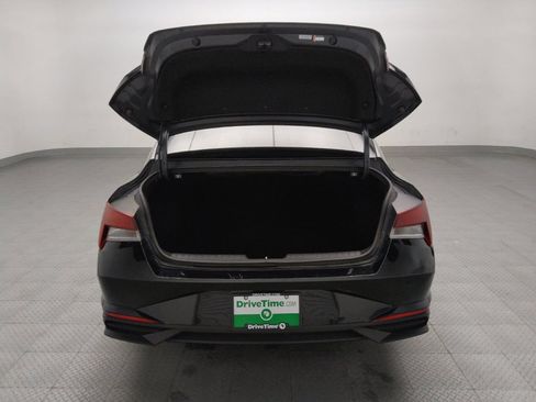 Used 2023 Hyundai Elantra SEL w/ Convenience Package image 29