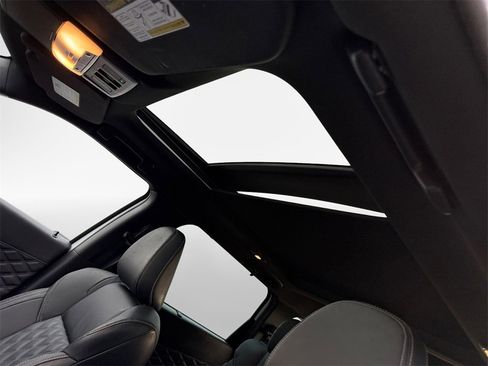 Used 2023 Mitsubishi Outlander SEL Black Edition image 23