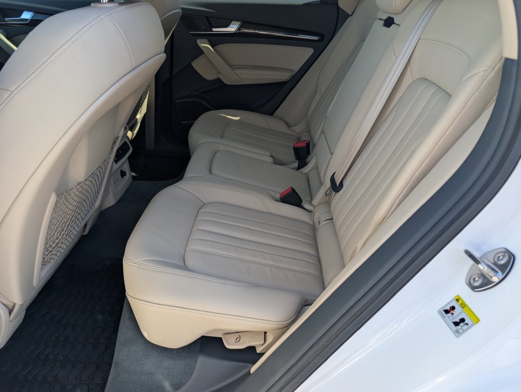 Used 2019 Audi Q5 Prestige w/ Prestige Package AWD/4WD image 12