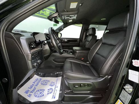 Used 2025 Chevrolet Tahoe LT AWD/4WD image 18