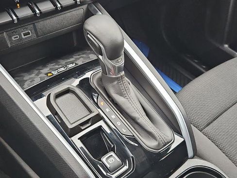 Certified 2024 Chevrolet Colorado LT w/ LT Convenience Package II image 15