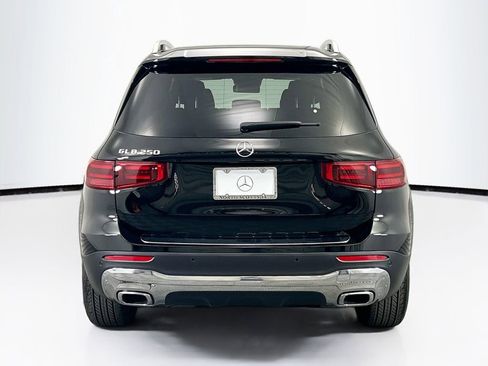 Certified 2025 Mercedes-Benz GLB 250 image 6