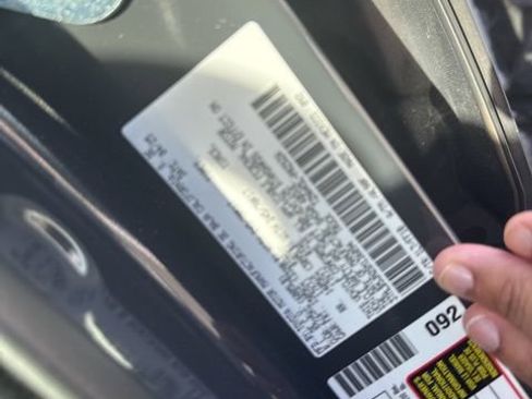 Used 2025 Toyota Tacoma SR5 image 7