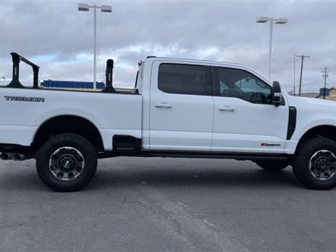 Used 2024 Ford F350 Lariat w/ Lariat Ultimate Package image 2