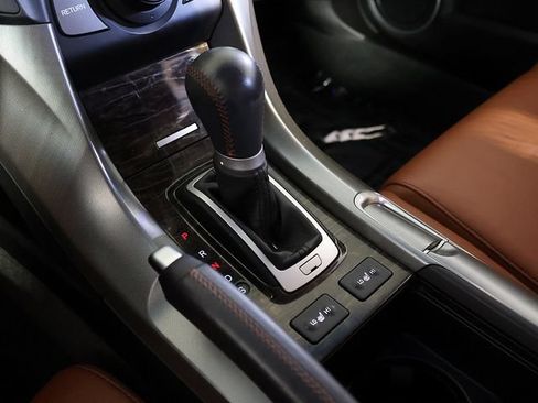 Used 2010 Acura TL SH-AWD image 19