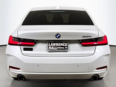 Used 2023 BMW 330i 330i w/ Driving Assistance Package image 5