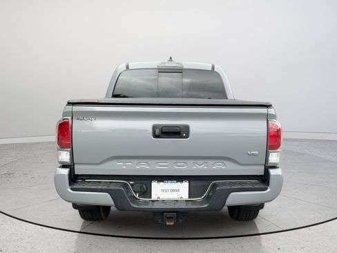 Used 2020 Toyota Tacoma TRD Sport RWD image 8