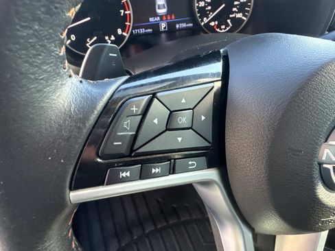 Used 2023 Nissan Altima 2.5 SR w/ SR Premium Package image 22