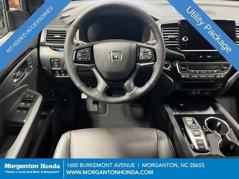 New 2026 Honda Ridgeline Black Edition image 15