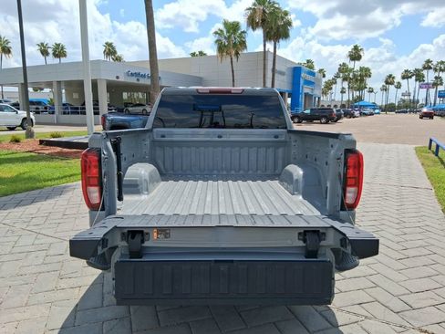 Used 2024 GMC Sierra 1500 Elevation RWD image 8