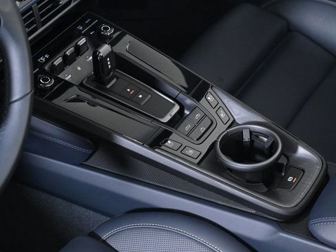 Certified 2025 Porsche 911 Carrera GTS image 16