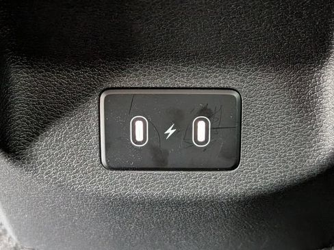 Used 2026 Kia Sportage LX FWD image 28