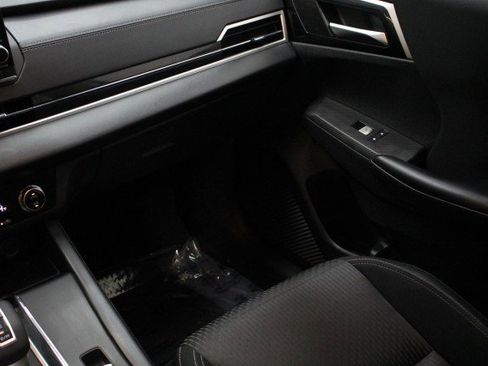 Used 2022 Mitsubishi Outlander ES image 27