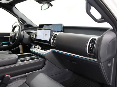 New 2026 Ford Expedition Platinum w/ Stealth Performance Package image 30