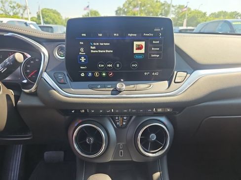 Used 2024 Chevrolet Blazer LT w/ Convenience Package FWD image 19
