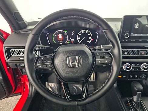 Used 2025 Honda Civic Sport image 22