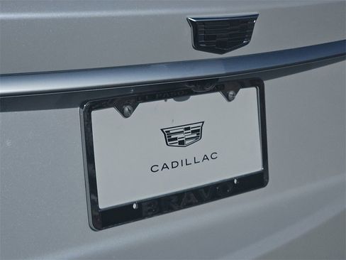 New 2025 Cadillac XT6 Sport w/ LPO, Onyx Lite Package image 13