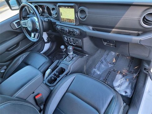 Certified 2023 Jeep Wrangler Unlimited Sahara w/ Cold Weather Group image 15