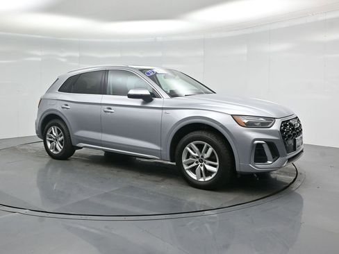 Used 2023 Audi Q5 2.0T Premium w/ Convenience Package image 25