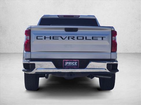 Used 2022 Chevrolet Silverado 1500 LT RWD image 7
