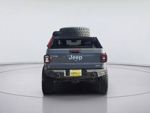 Used 2020 Jeep Gladiator Overland AWD/4WD image 7