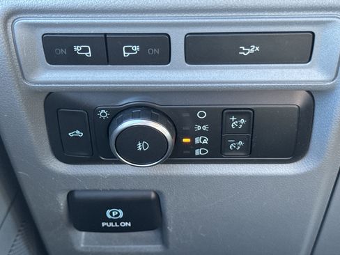 Used 2022 Ford F150 XLT w/ Equipment Group 302A High image 21