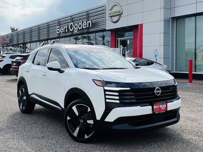 Certified 2025 Nissan Kicks SR