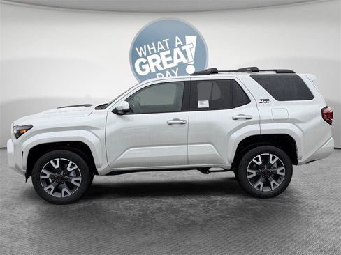 Certified 2025 Toyota 4Runner TRD Sport Premium image 7