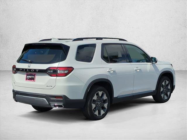 New 2026 Honda Pilot Elite image 2