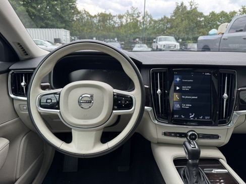 Used 2018 Volvo S90 T5 Momentum w/ Convenience Package AWD/4WD image 30