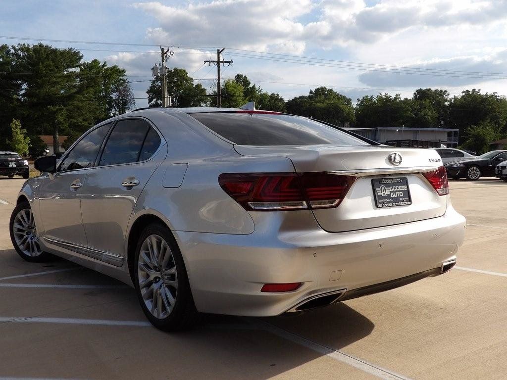 Used 2014 Lexus LS 460 w/ Comfort Package RWD image 7