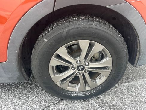 Used 2016 Hyundai Santa Fe Sport AWD/4WD image 9