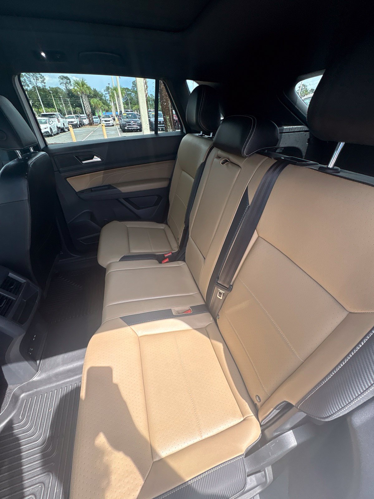 Used 2022 Volkswagen Atlas Cross Sport SE w/ Panoramic Sunroof Package AWD/4WD image 36