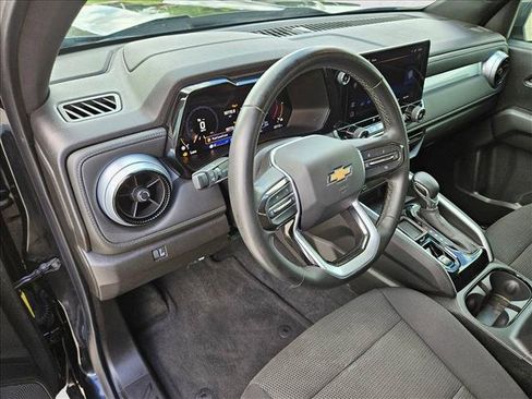 Used 2024 Chevrolet Colorado LT w/ LT Convenience Package RWD image 10