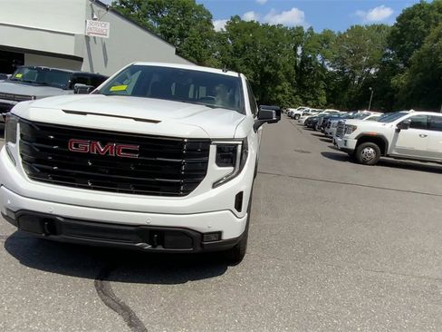 New 2025 GMC Sierra 1500 Elevation w/ Preferred Package image 4