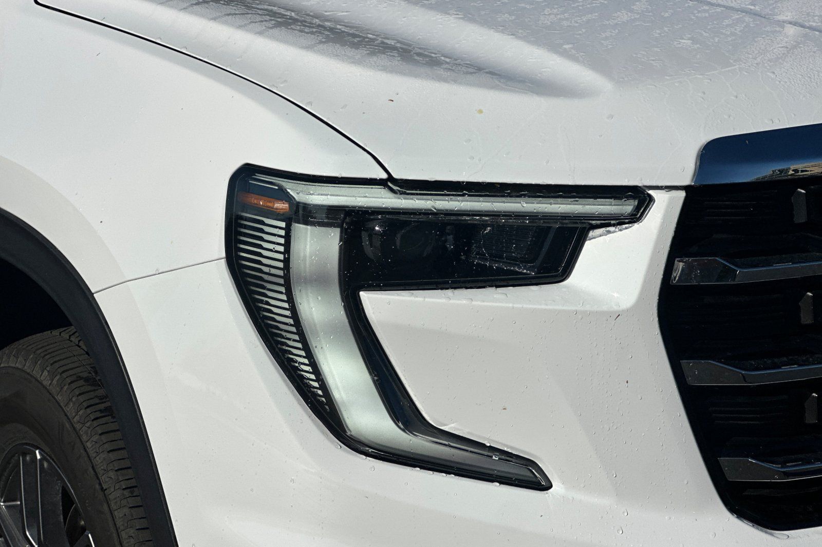 Used 2026 GMC Acadia Elevation FWD image 43
