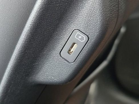 New 2025 Kia EV6 Wind image 18